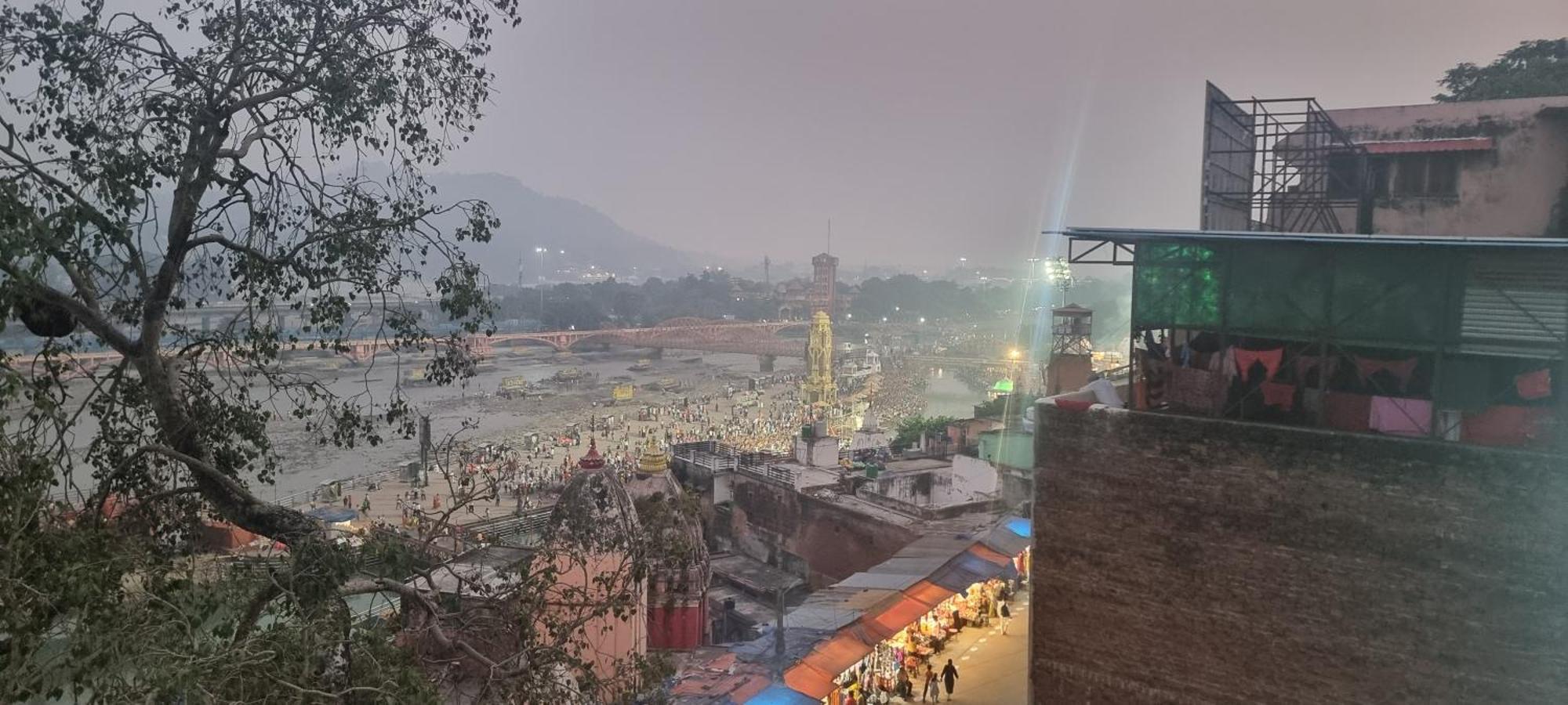 Hotel Har Ki Pauri By Around Stays 哈里瓦 外观 照片