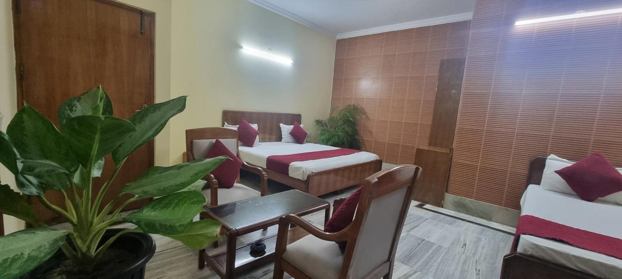 Hotel Har Ki Pauri By Around Stays 哈里瓦 外观 照片