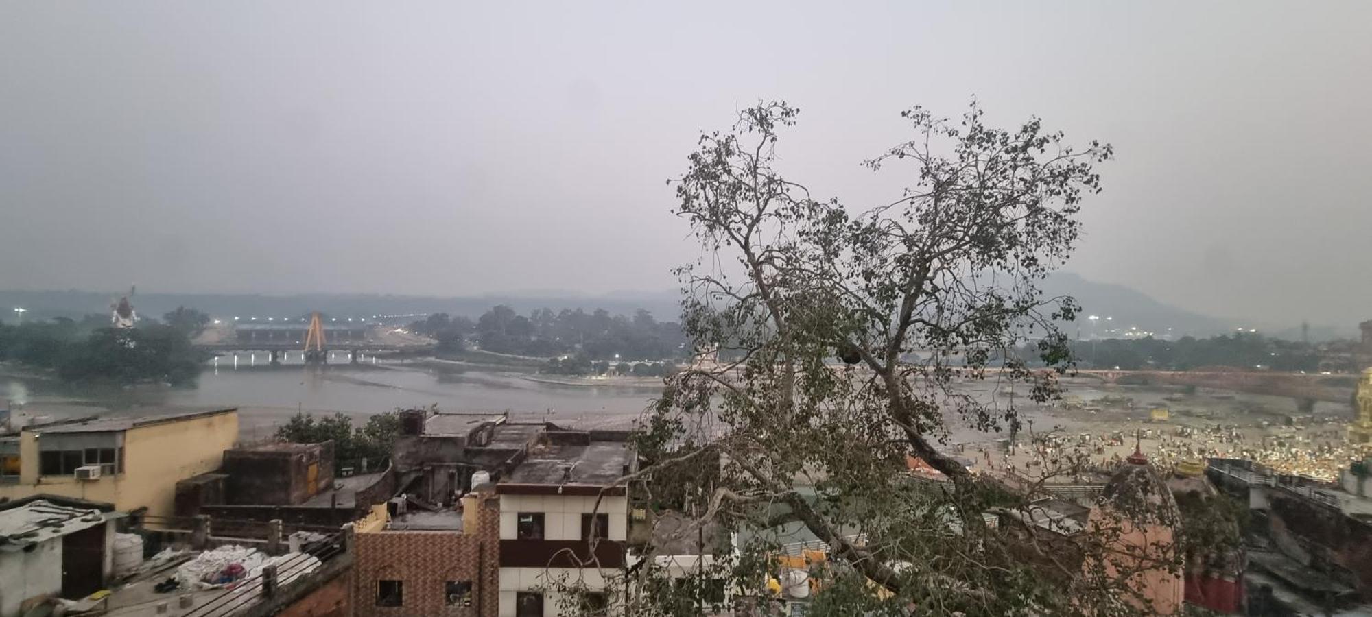 Hotel Har Ki Pauri By Around Stays 哈里瓦 外观 照片