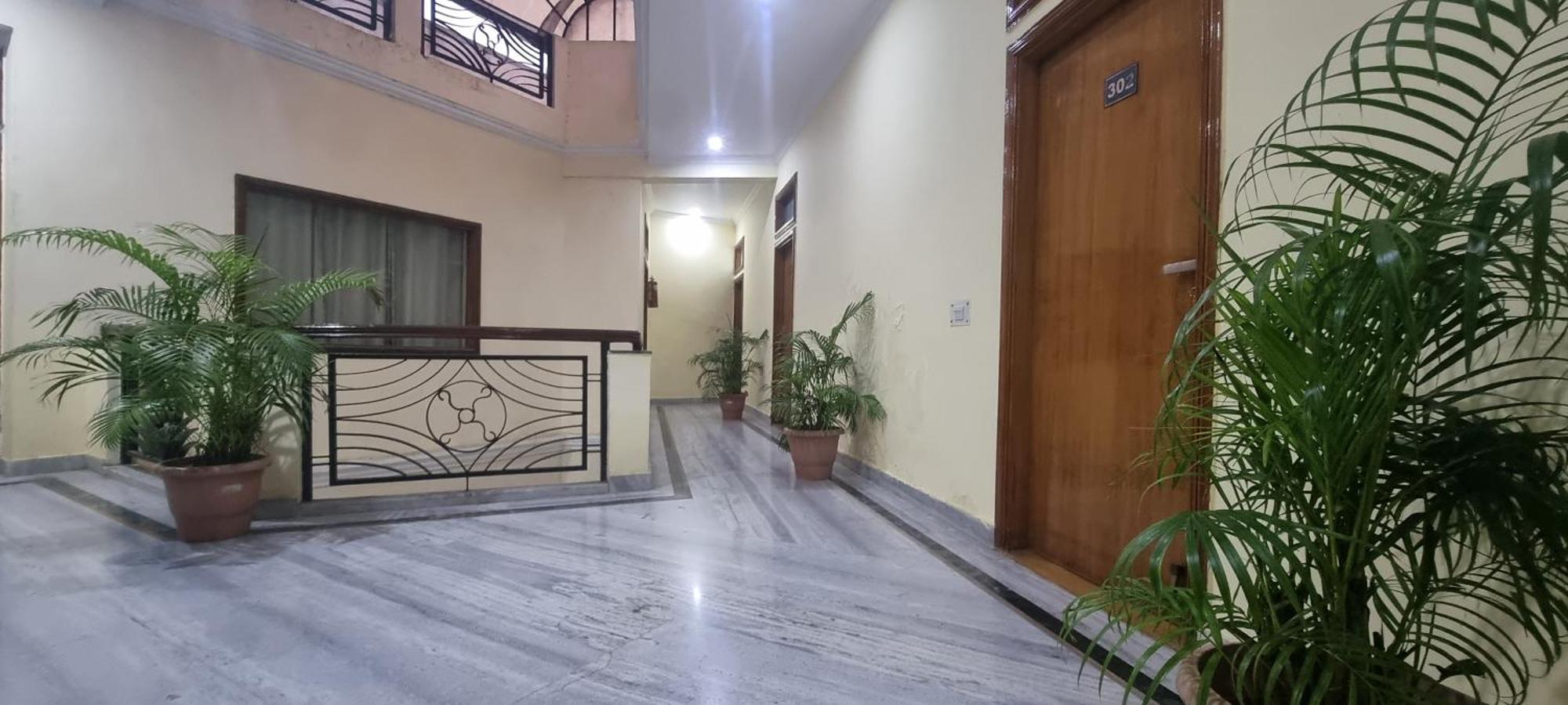 Hotel Har Ki Pauri By Around Stays 哈里瓦 外观 照片