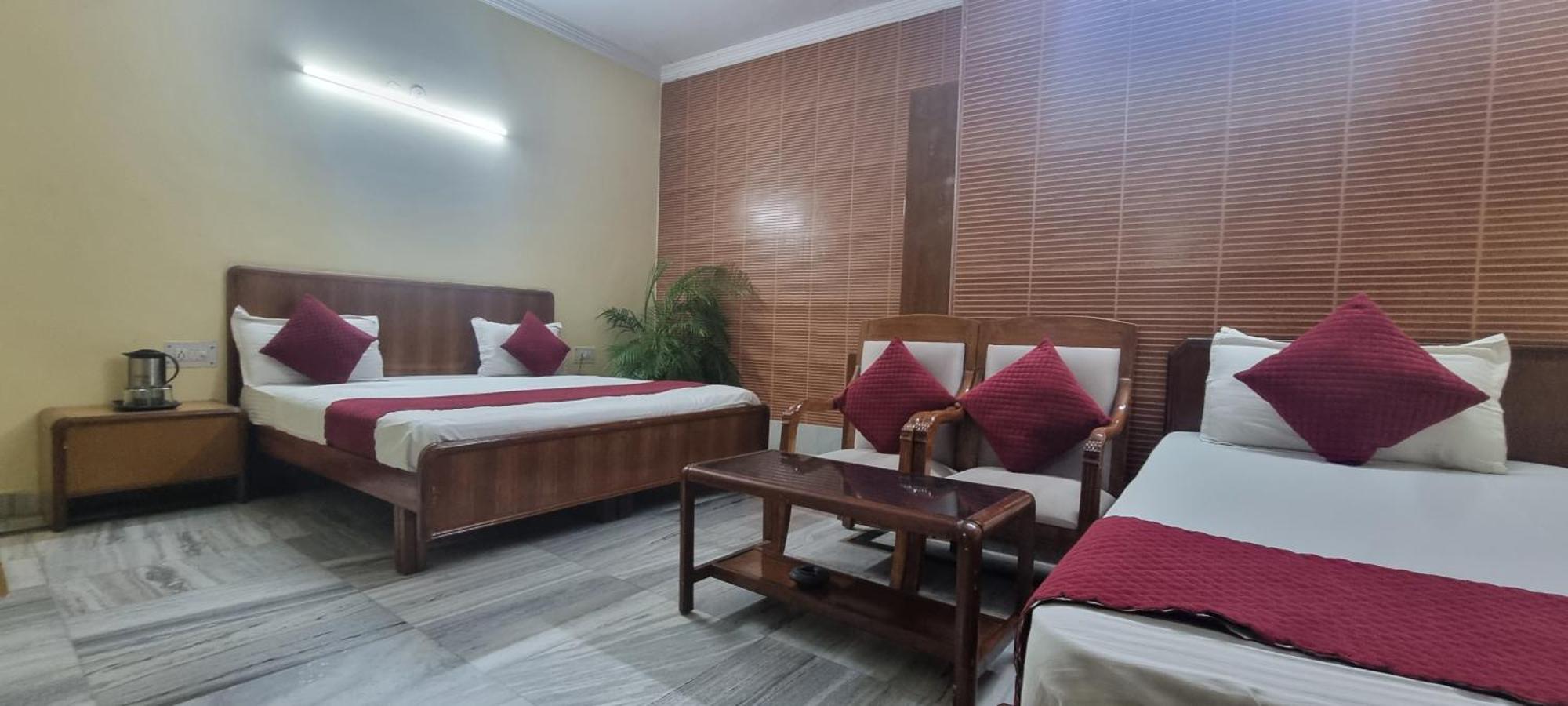 Hotel Har Ki Pauri By Around Stays 哈里瓦 外观 照片